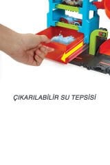 Hot Wheels Mega Araba Yıkama Kulesi: Döner Spiral ve İki Su Tankıyla Gerçekçi Yıkama Deneyimi!