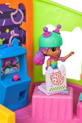 Gabby's Dollhouse Parti Salonu: 4 Kat Eğlence!
