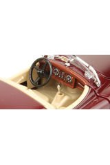 Model Araba Koleksiyonunuzu Tamamlayın: 1:24 Jaguar XK 120 Roadster Model Araba