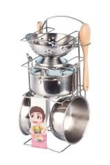 Oyuncak Çelik Tencere Tava Seti Raflı 8 Parça: Minik Şeflerin Rüyası!