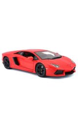 Lamborghini Aventador LP700-4 Model Araba: 1:18 Ölçekte Hız ve Zarafet Bir Arada!