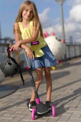 3 Tekerlekli Katlanabilir Illuminate Işıklı Pembe Scooter