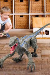 Uzaktan Kumandalı Velociraptor: Sesli, Yürüyen ve Tamamen Kontrolünüzde!